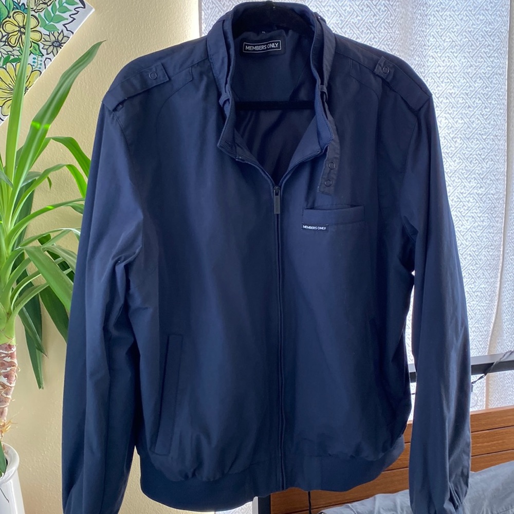 Navy Members Only lightweight jacket - full zip